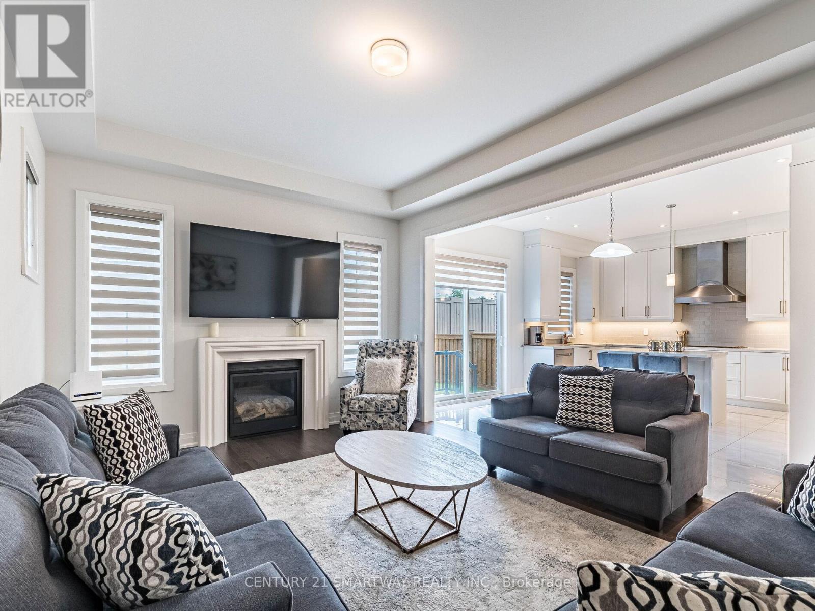 58 Jura Crescent, Brampton, Ontario  L6P 4R3 - Photo 9 - W12385396