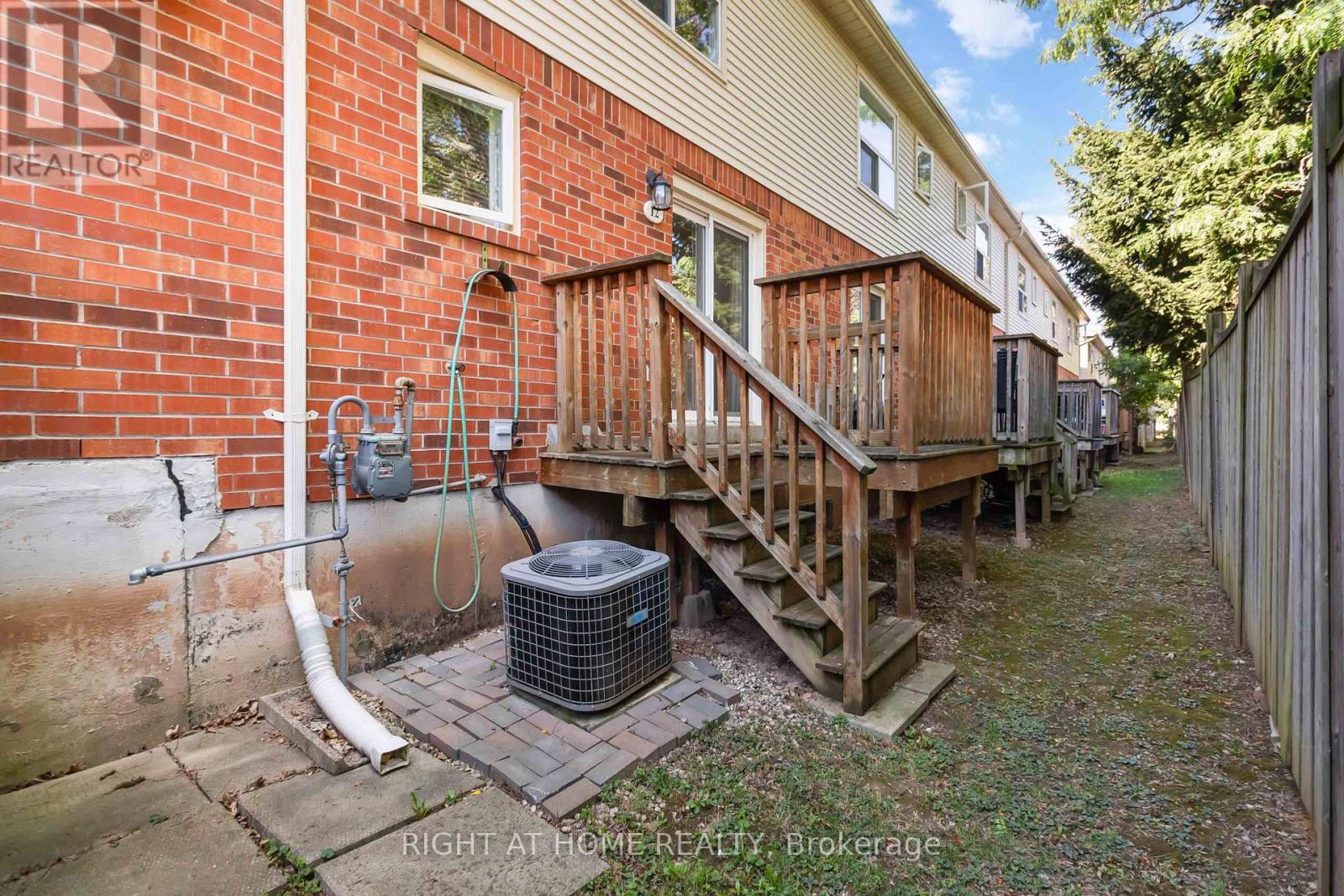 12 - 1520 Reeves Gate, Oakville (Ga Glen Abbey), Ontario  L6M 3J4 - Photo 33 - W12380023