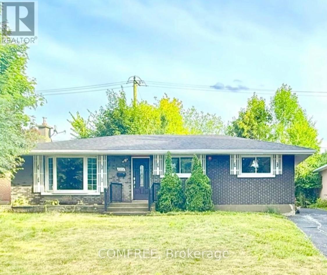 2372 RILEY AVENUE, Ottawa, Ontario