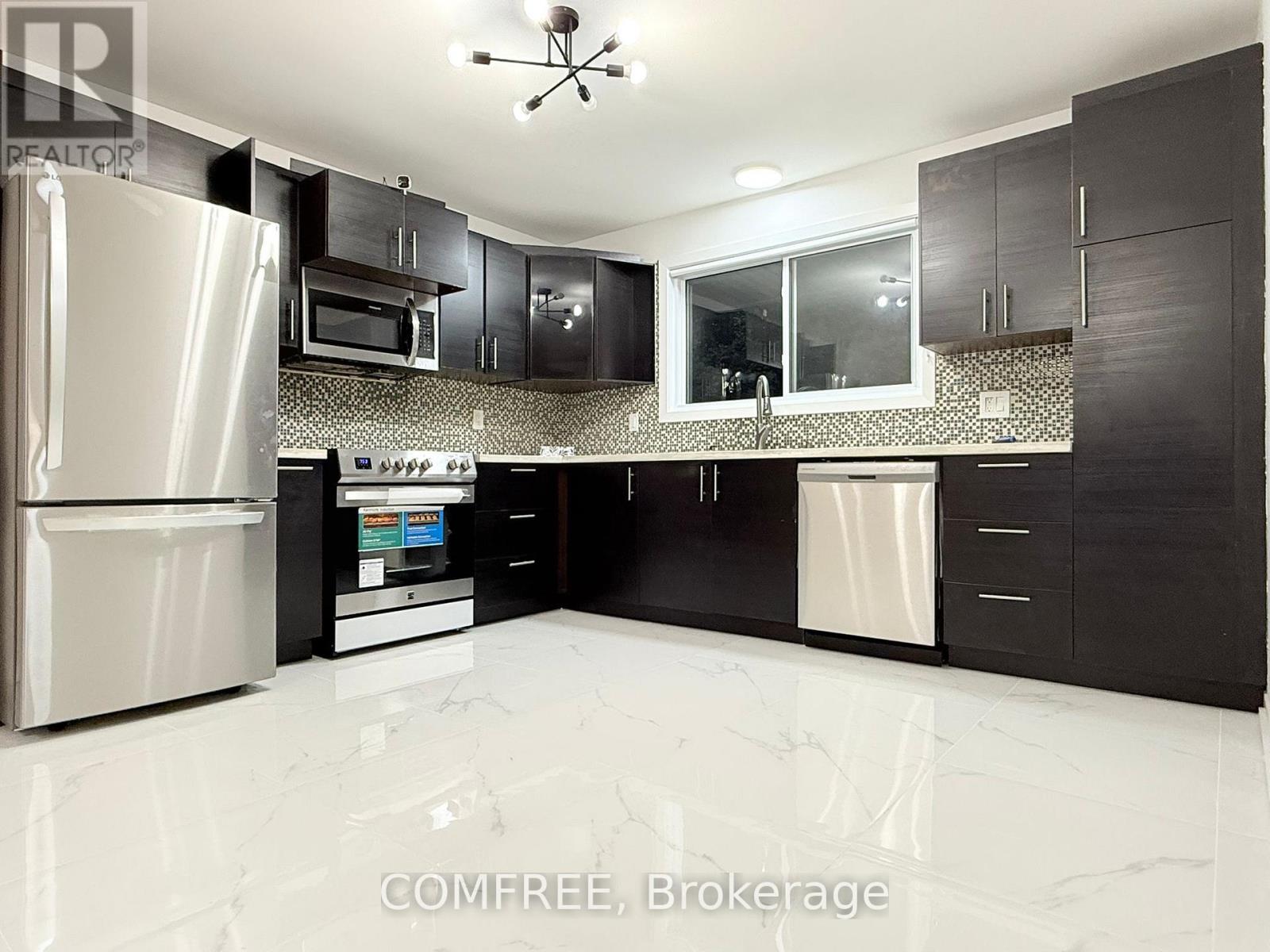2372 Riley Avenue, Ottawa, Ontario  K2C 1J9 - Photo 12 - X12385403