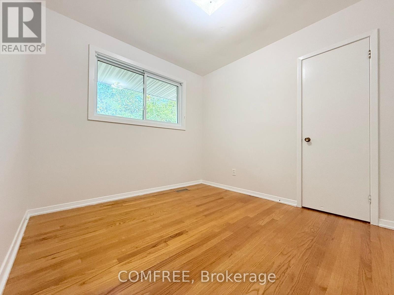2372 Riley Avenue, Ottawa, Ontario  K2C 1J9 - Photo 7 - X12385403
