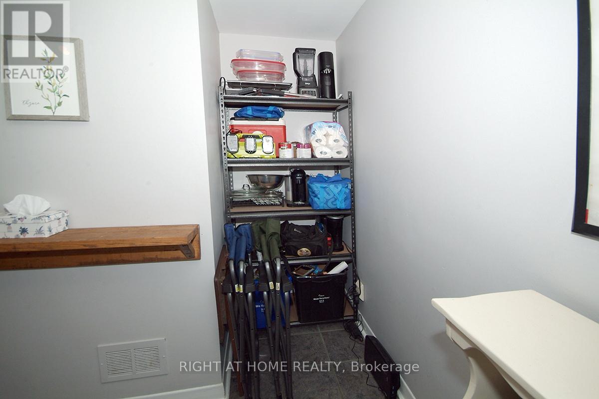 2 - 2436 Carlsen Avenue, Ottawa, Ontario  K1V 8G1 - Photo 12 - X12385448