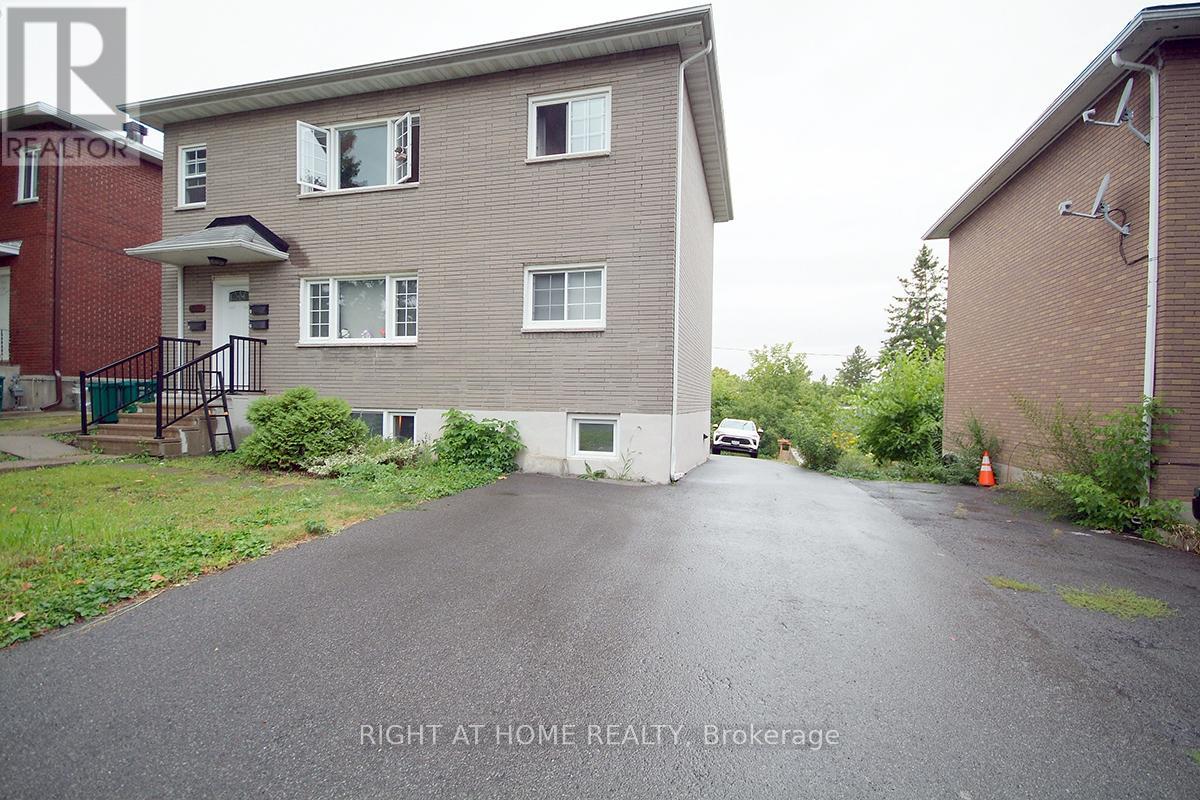 2 - 2436 Carlsen Avenue, Ottawa, Ontario  K1V 8G1 - Photo 2 - X12385448