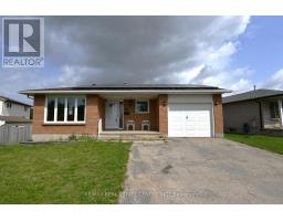 30 CASEY DRIVE, Kitchener, Ontario
