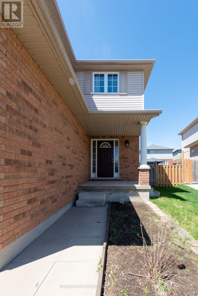 Property at 264 HOLBEACH COURT image 1