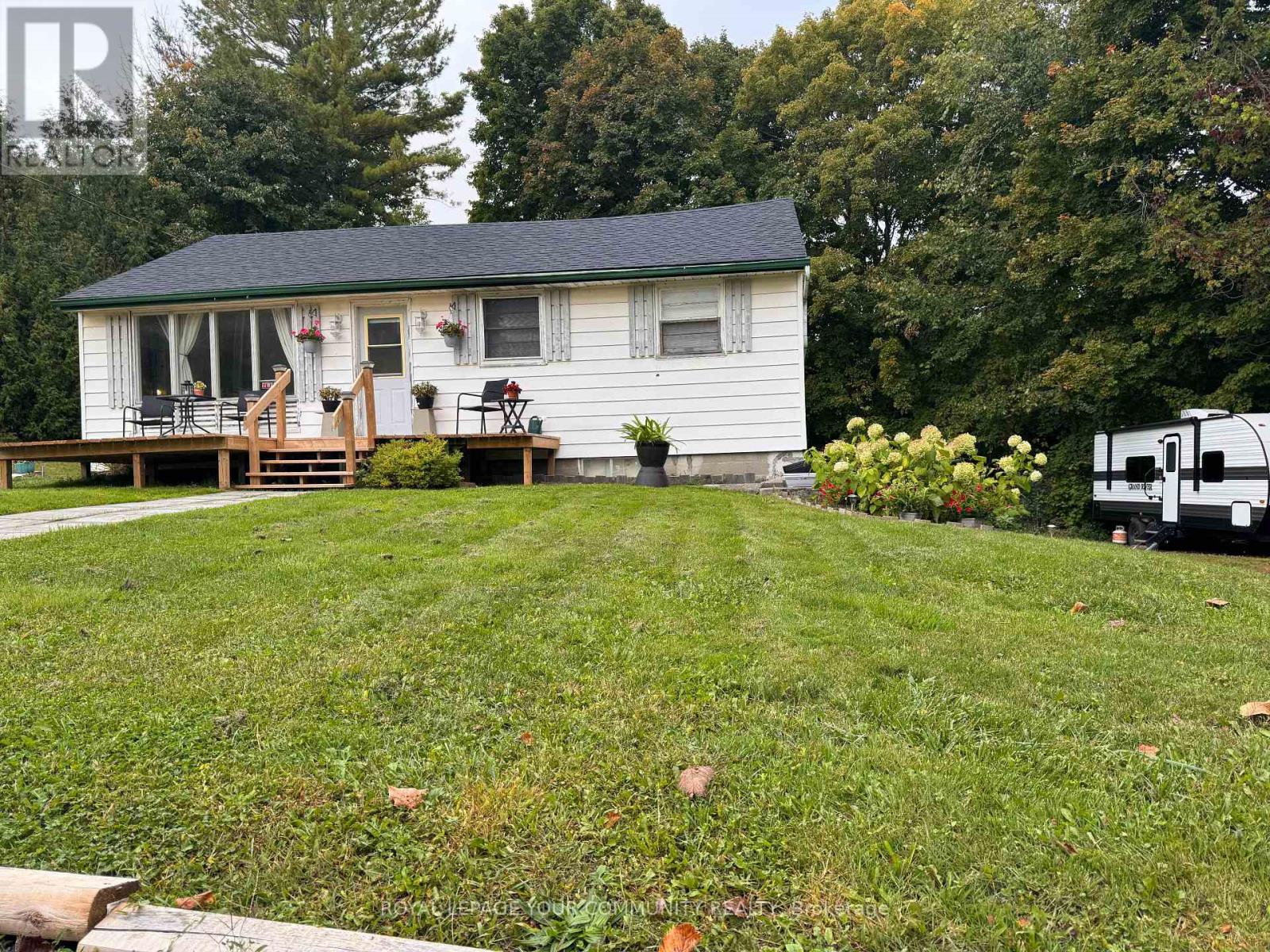 535 County Rd 121 Road, Kawartha Lakes, Ontario  K0M 1N0 - Photo 3 - X12385325