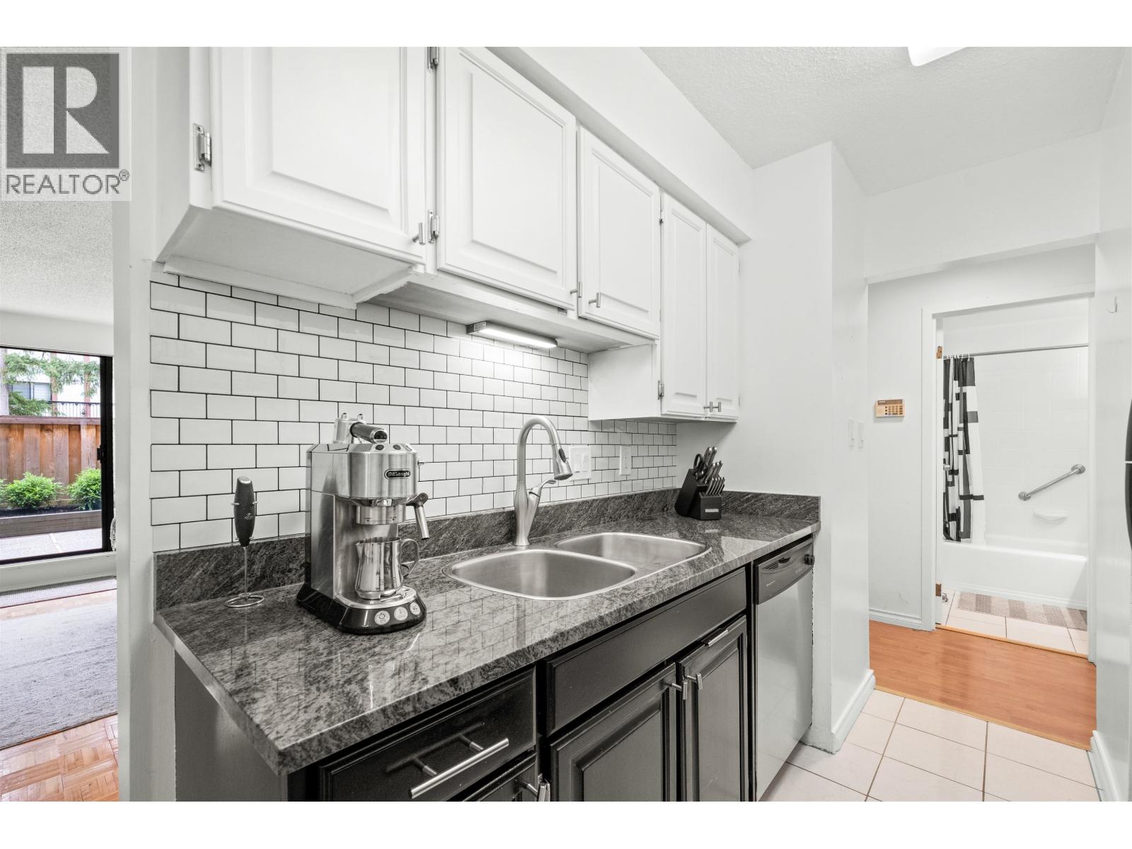 102 708 Eighth Avenue, New Westminster, British Columbia  V3M 2R3 - Photo 7 - R3044269