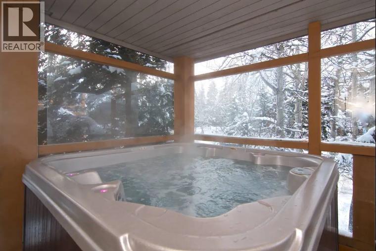 34/34a 4388 Northlands Boulevard, Whistler, British Columbia  V8E 1C6 - Photo 2 - R3044292