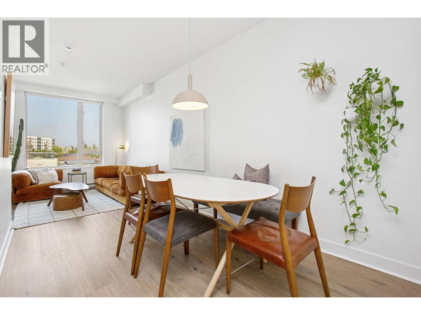 308 688 E 17TH AVENUE, Vancouver, British Columbia