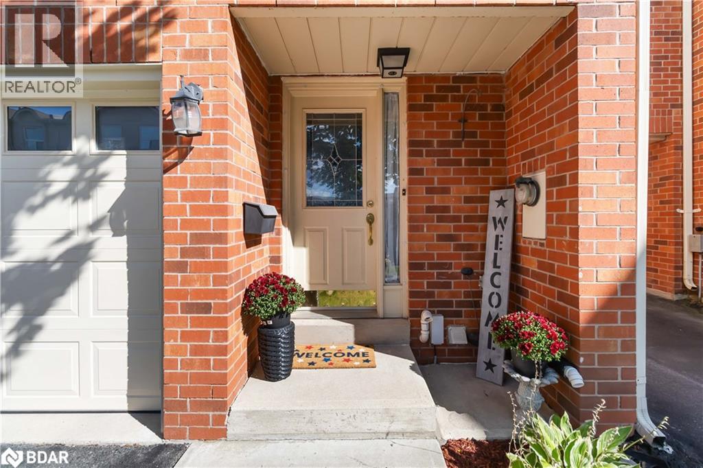 1520 Reeves Gate Unit# 12, Oakville, Ontario  L6M 3J4 - Photo 3 - 40765455