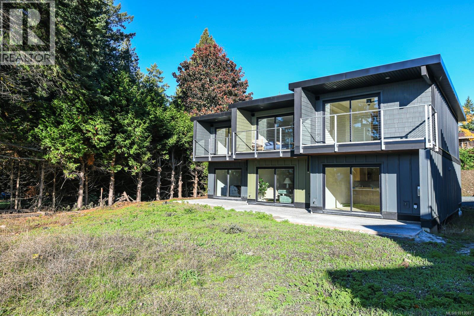 213 4305 Shingle Spit Rd, Hornby Island, British Columbia  V0R 1Z0 - Photo 2 - 1013087