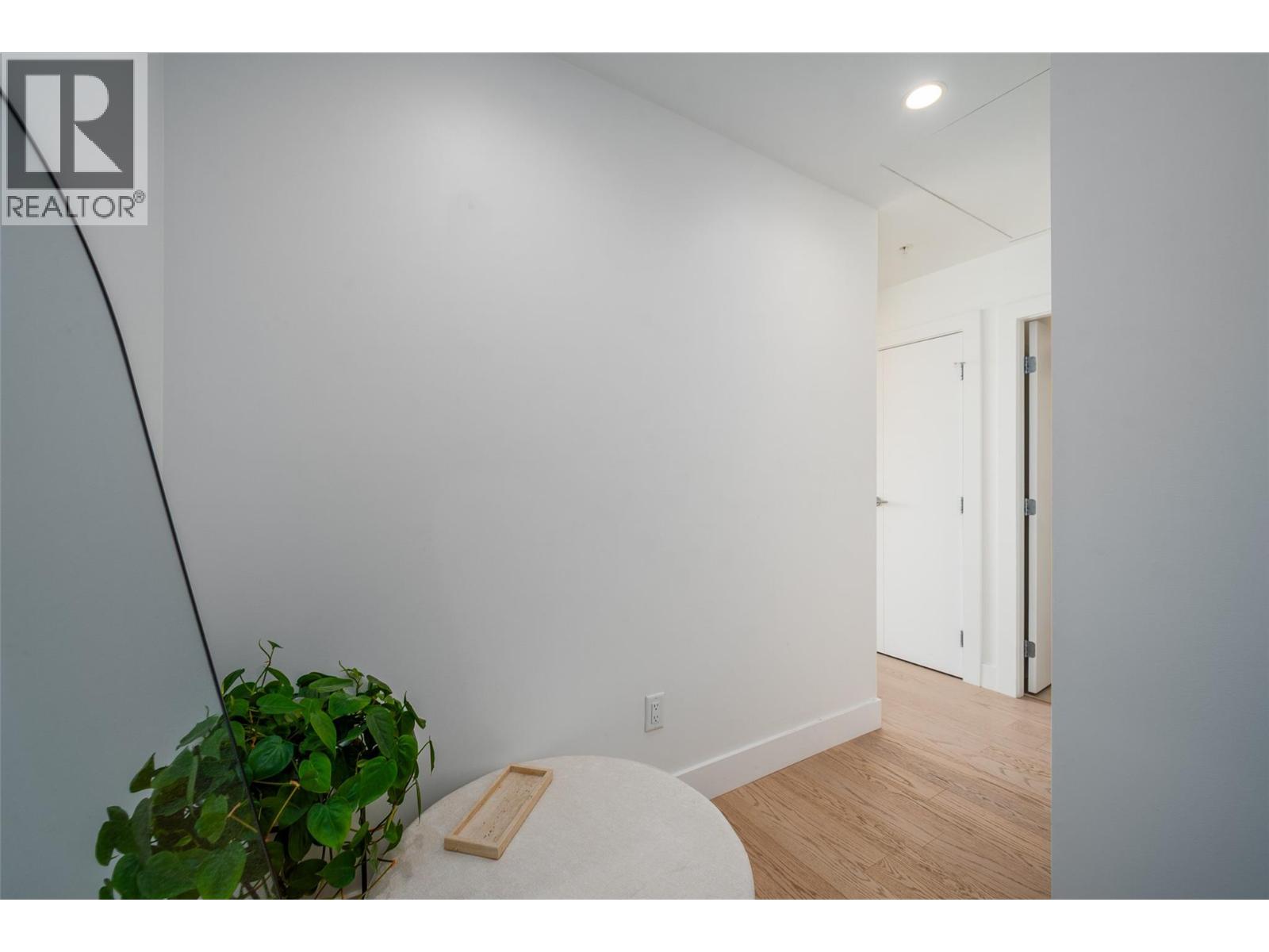 1191 Sunset Drive Unit# 605, Kelowna, British Columbia  V1Y 0J6 - Photo 5 - 10361735