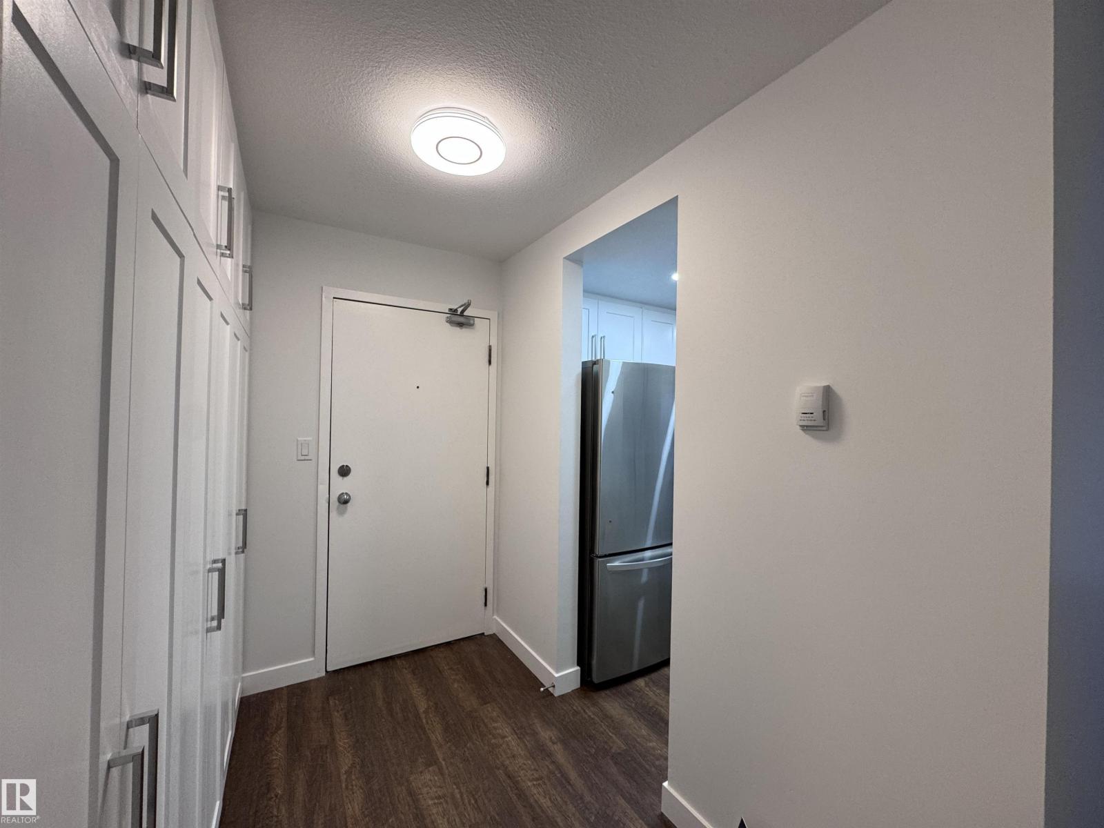 #103 10511 19 Av Nw, Edmonton, Alberta  T6T 5S8 - Photo 3 - E4456445
