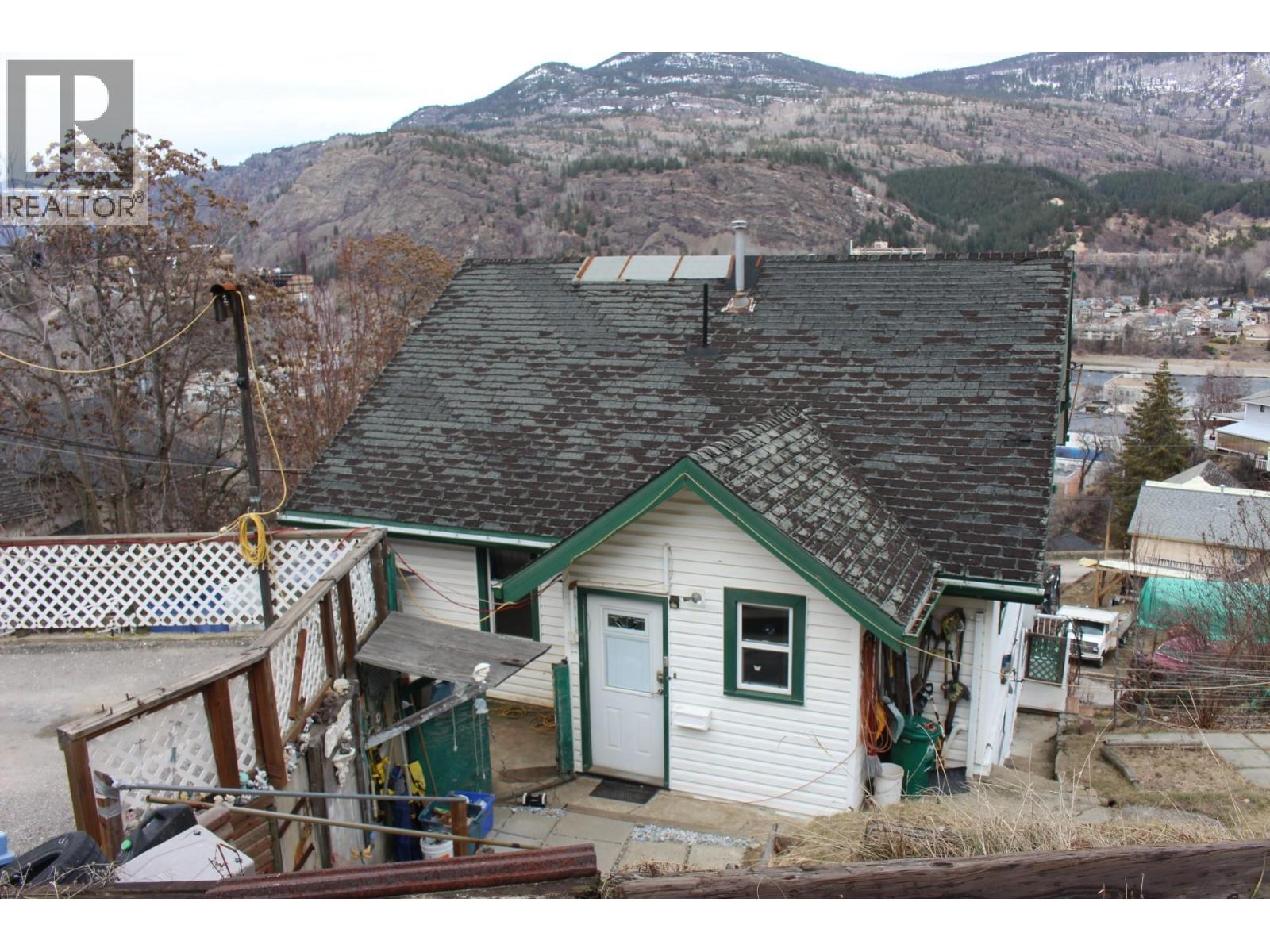 1456 Ash Street, Trail, British Columbia  V1R 3Y7 - Photo 41 - 10338222