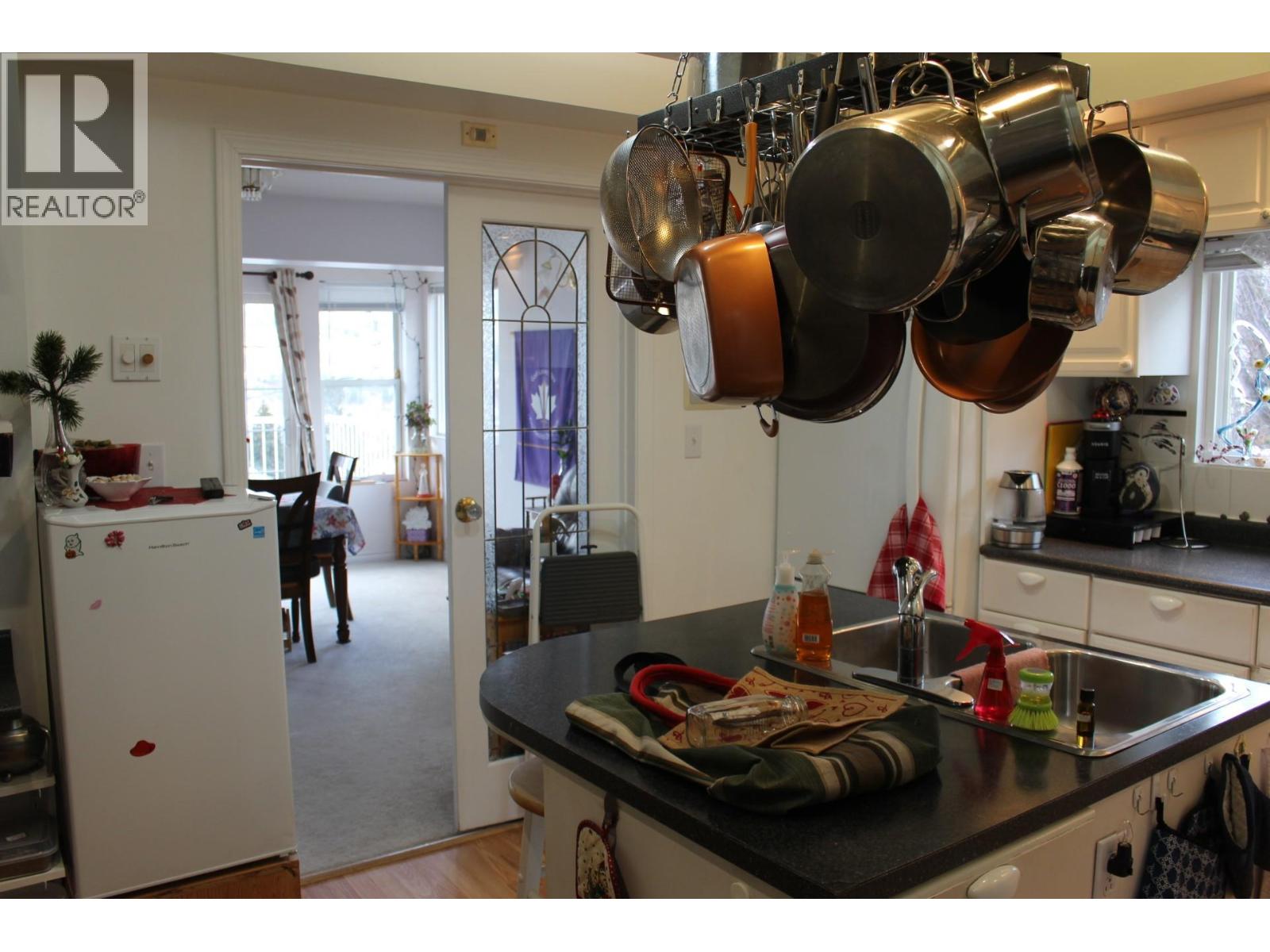 1456 Ash Street, Trail, British Columbia  V1R 3Y7 - Photo 8 - 10338222