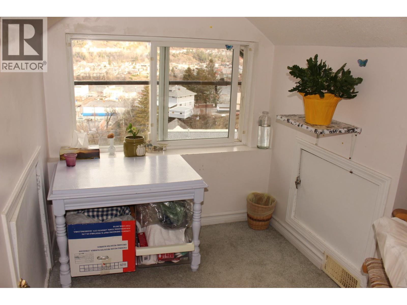 1456 Ash Street, Trail, British Columbia  V1R 3Y7 - Photo 30 - 10338222