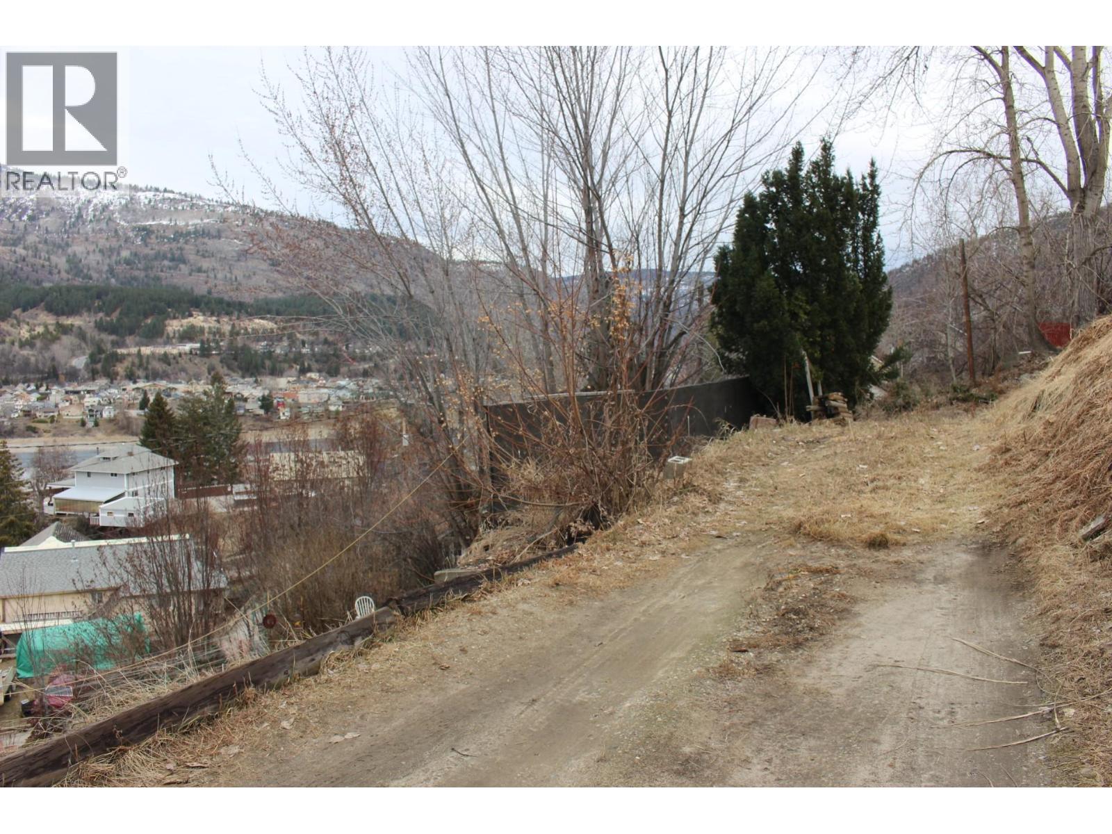 1456 Ash Street, Trail, British Columbia  V1R 3Y7 - Photo 43 - 10338222