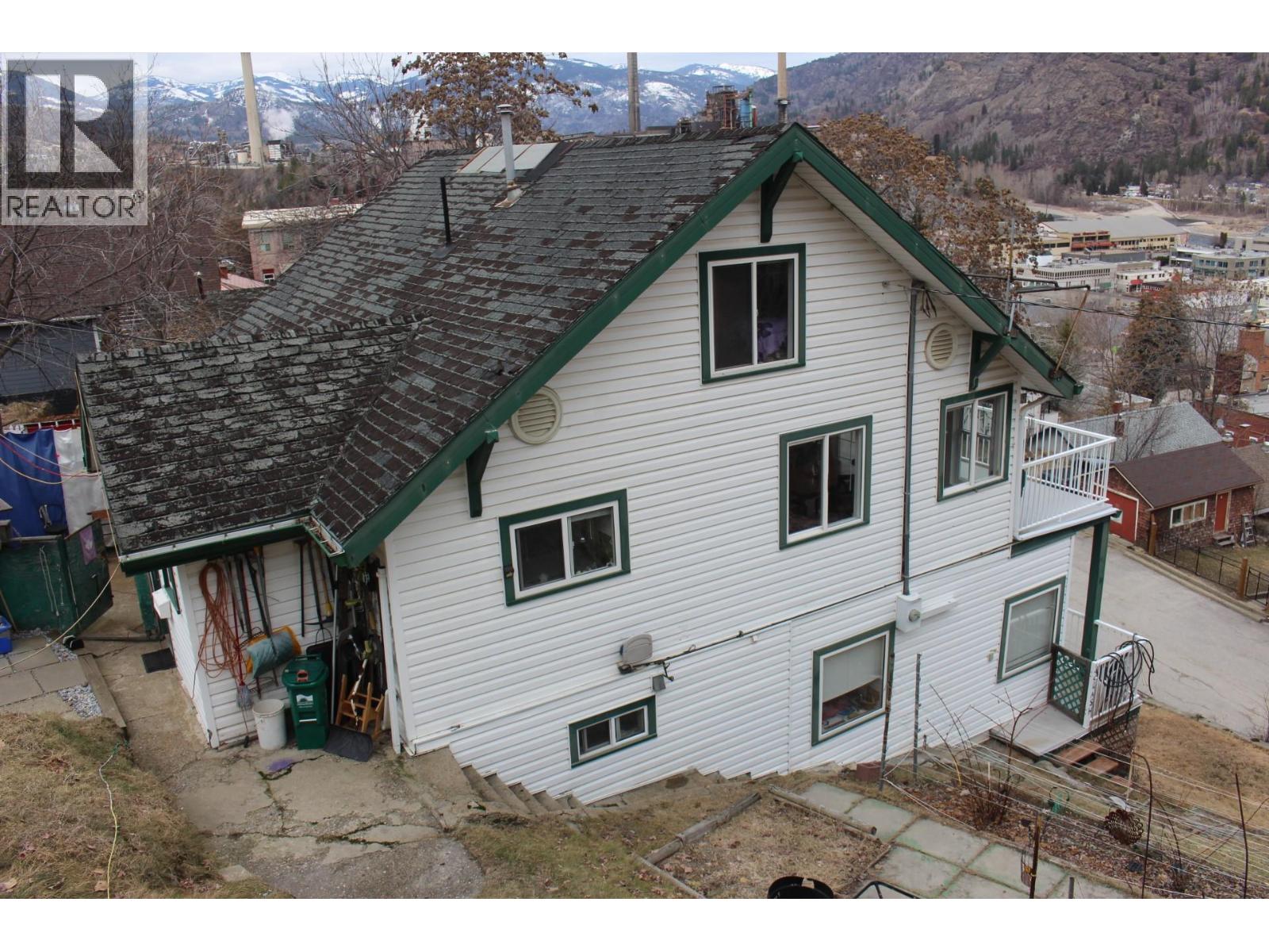 1456 Ash Street, Trail, British Columbia  V1R 3Y7 - Photo 42 - 10338222