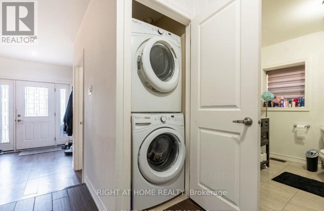180 Blake Street, Barrie, Ontario  L4M 1K3 - Photo 15 - S12385417