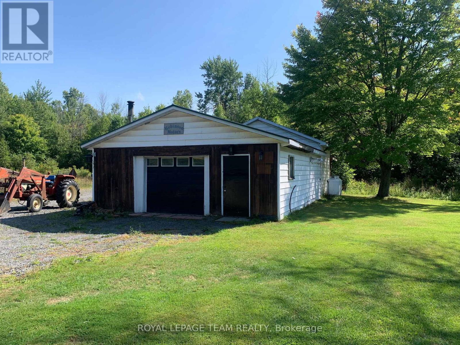 690 Limerick Road, North Grenville, Ontario  K0G 1T0 - Photo 17 - X12385497