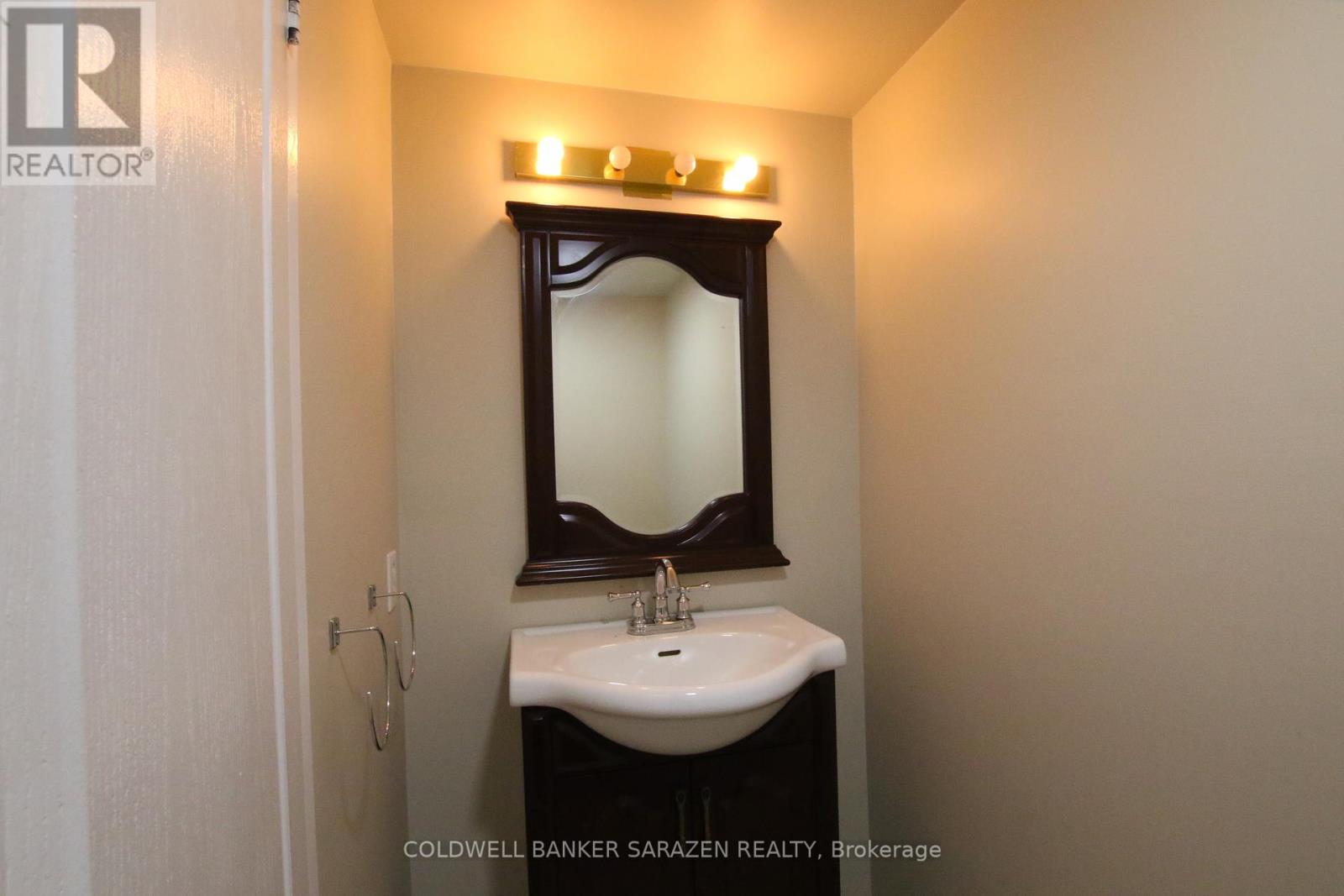 606 - 141 Somerset Street W, Ottawa, Ontario  K2P 2H1 - Photo 15 - X12385513