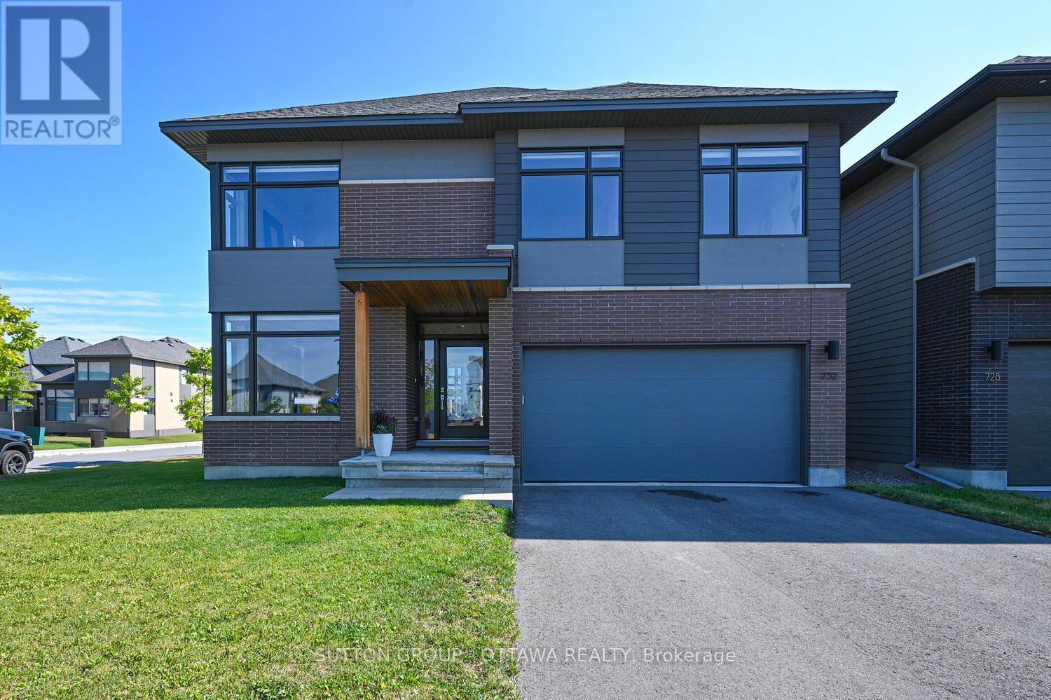 Property at 732 WOOLER PLACE image 1