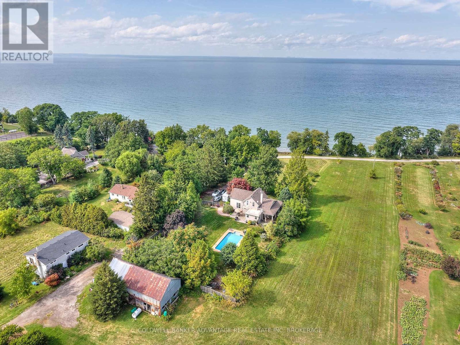 4698 Sandy Cove Drive, Lincoln, Ontario  L0R 1B1 - Photo 40 - X12385459