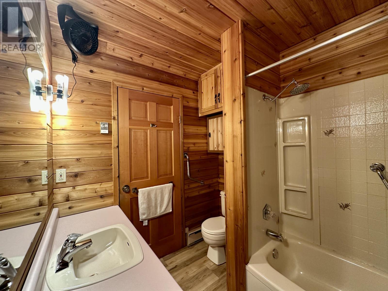 119 Long Pine Lake, District Of Kenora, Ontario  P0Y 1A0 - Photo 16 - TB252820