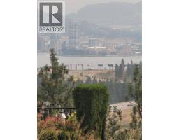 1959 Spyglass Way, west kelowna, British Columbia
