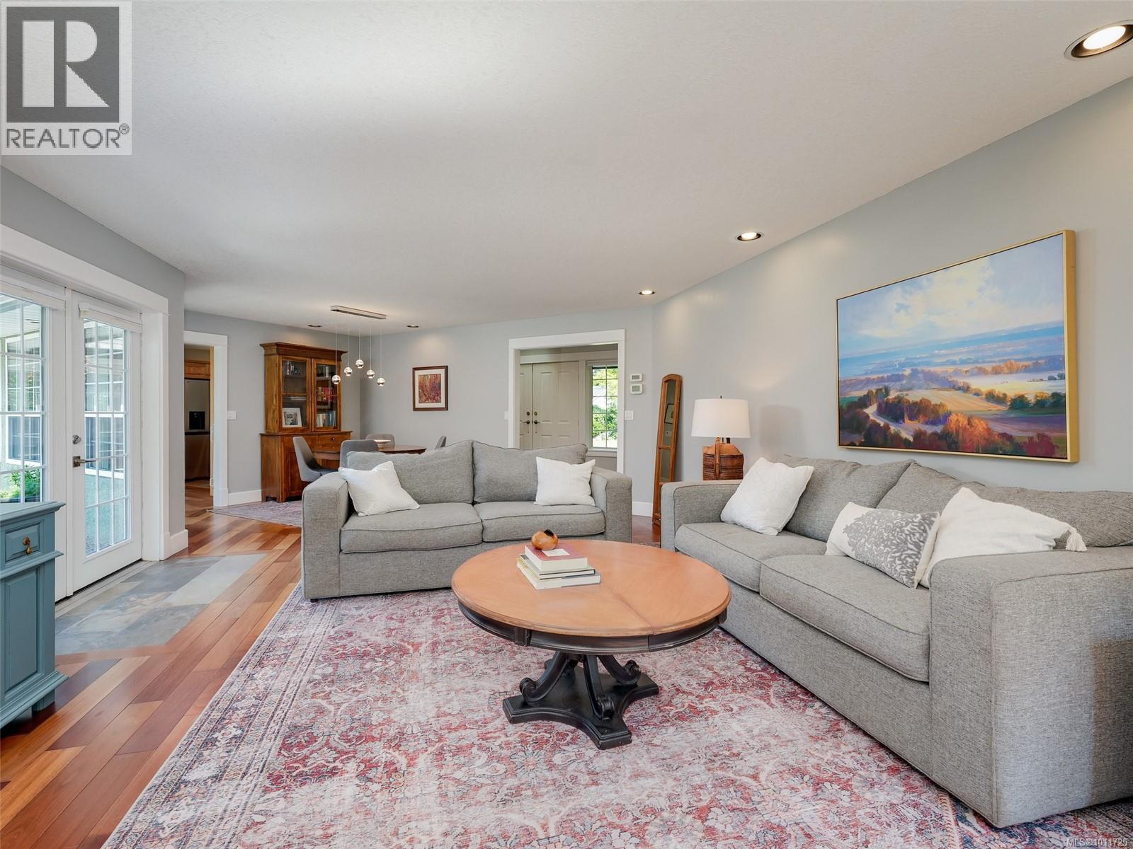 Property at 3636 Christina Dr image 4