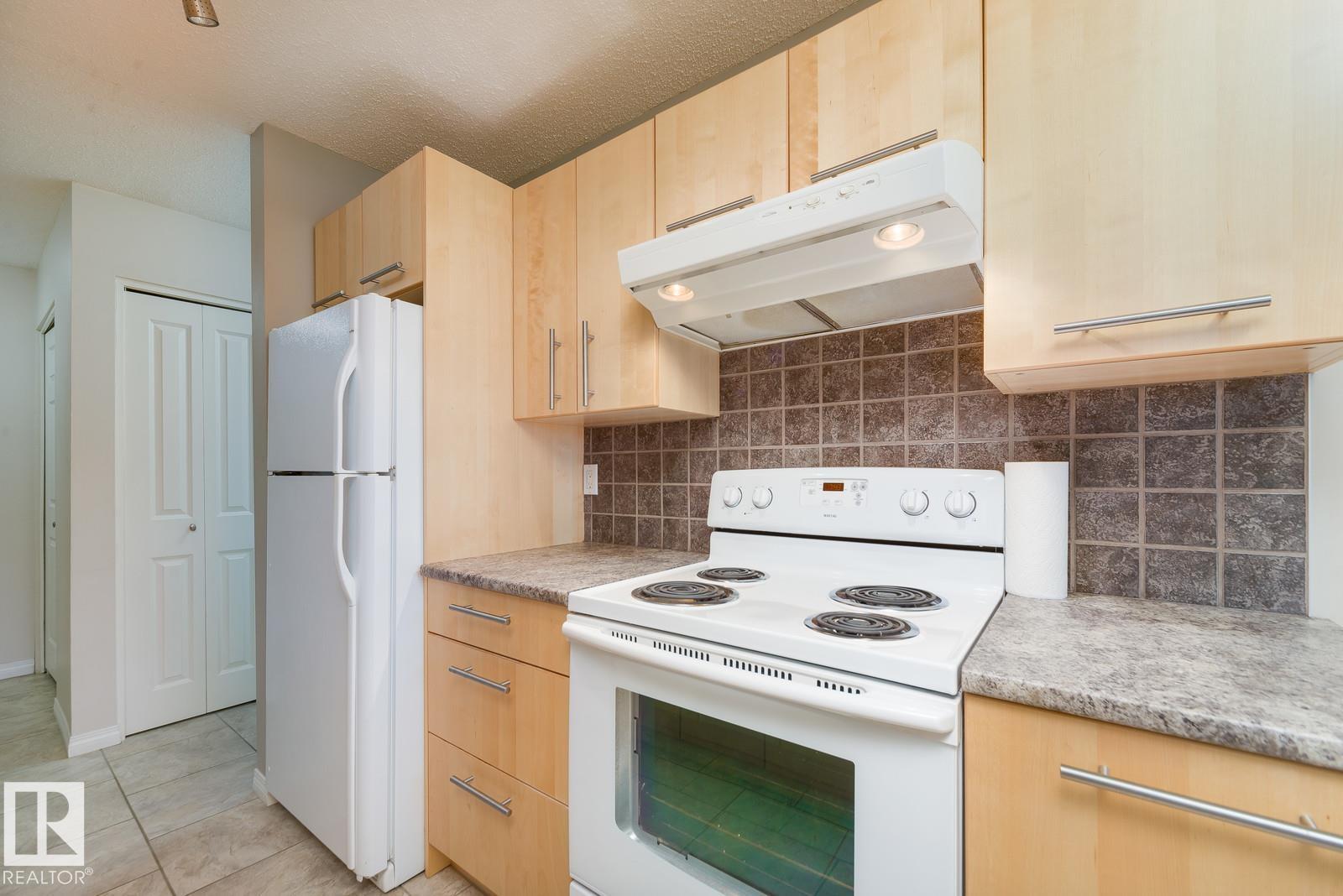 #105 10149 83 Av Nw, Edmonton, Alberta  T6E 2C5 - Photo 7 - E4456449