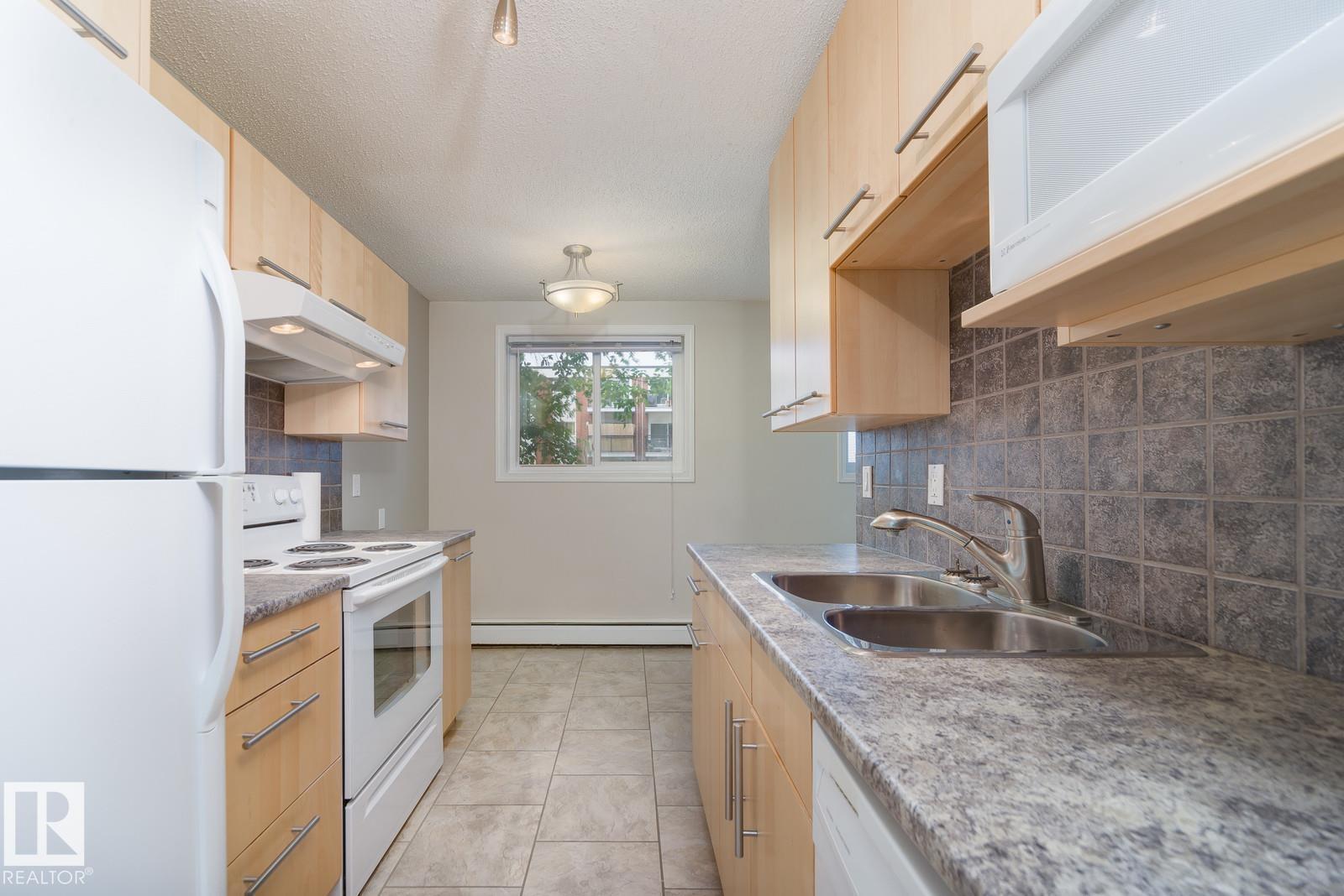 #105 10149 83 Av Nw, Edmonton, Alberta  T6E 2C5 - Photo 8 - E4456449