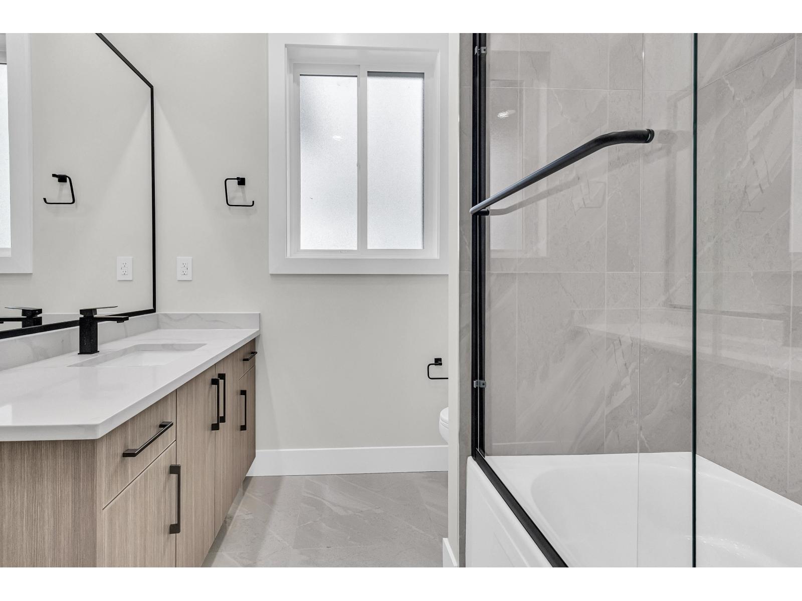 A 32729 Fraser Crescent, Mission, British Columbia  V2V 1C9 - Photo 28 - R3043160