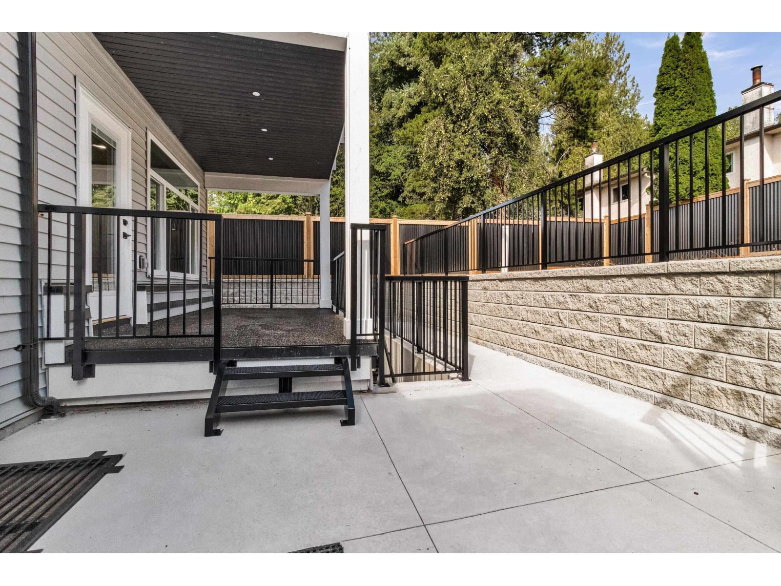 A 32729 Fraser Crescent, Mission, British Columbia  V2V 1C9 - Photo 33 - R3043160