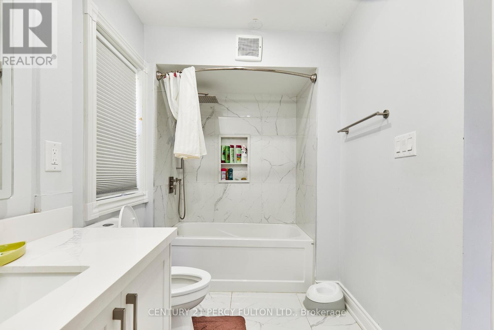 132 Old Harwood Avenue, Ajax, Ontario  L1T 4W4 - Photo 13 - E12385452
