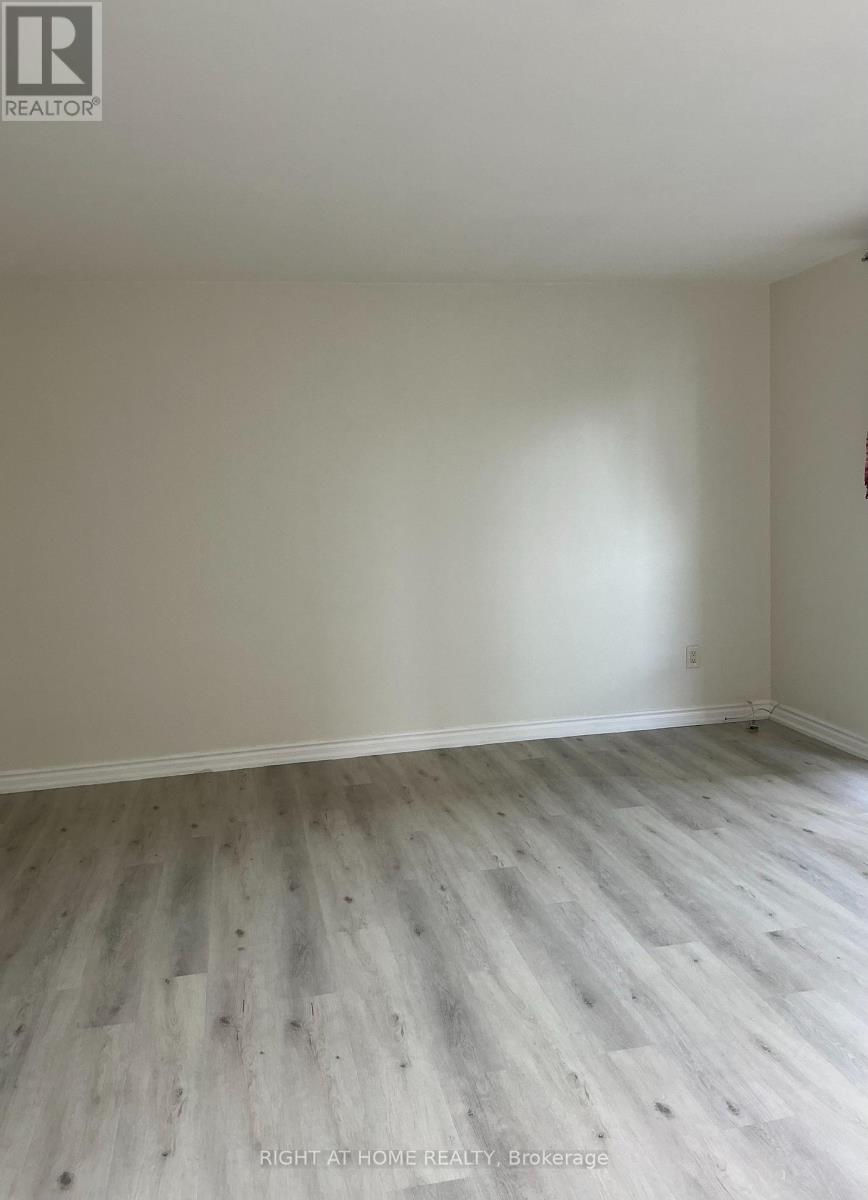 717 - 5 Massey Square, Toronto (Crescent Town), Ontario  M4C 5L6 - Photo 21 - E12385466