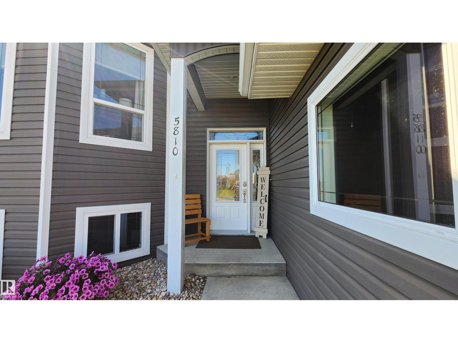 5810 Centennial Dr, Elk Point, Alberta  T0A 1A0 - Photo 3 - E4456453