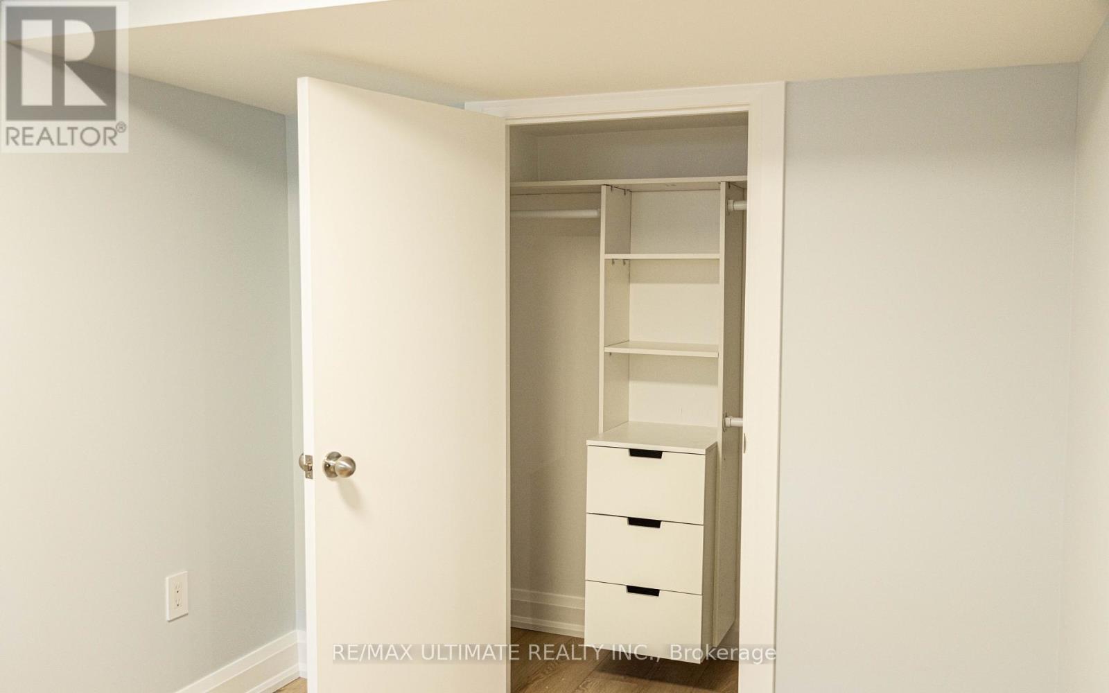 Lower - 103 Tavistock Road, Toronto, Ontario  M3M 2P1 - Photo 14 - W12382782