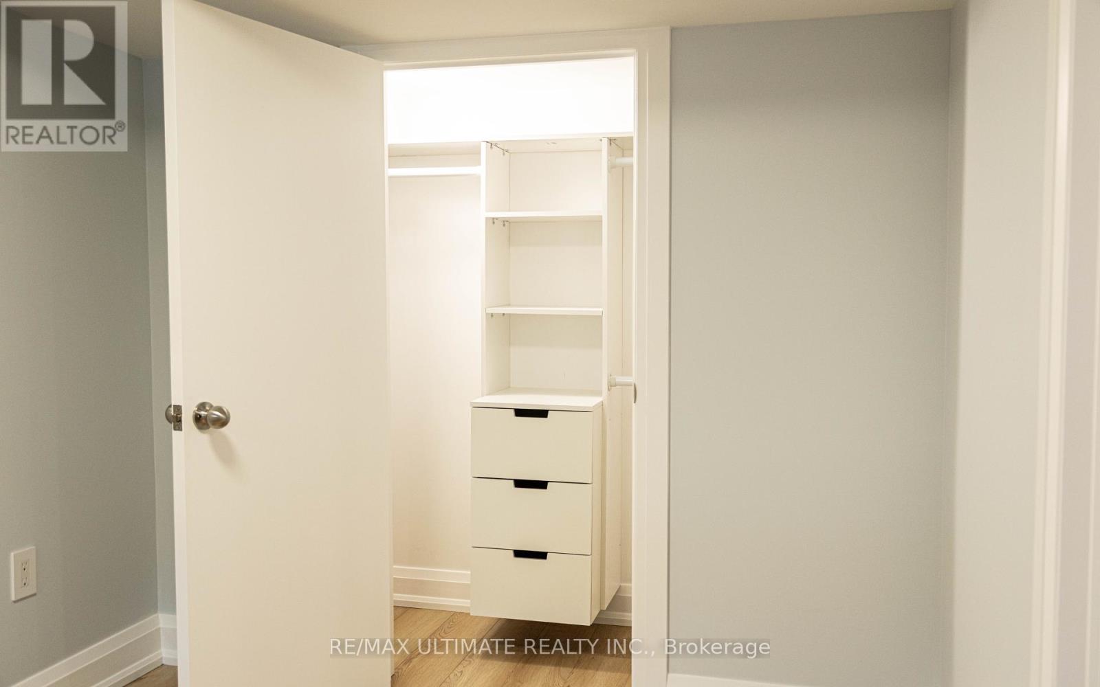Lower - 103 Tavistock Road, Toronto, Ontario  M3M 2P1 - Photo 16 - W12382782