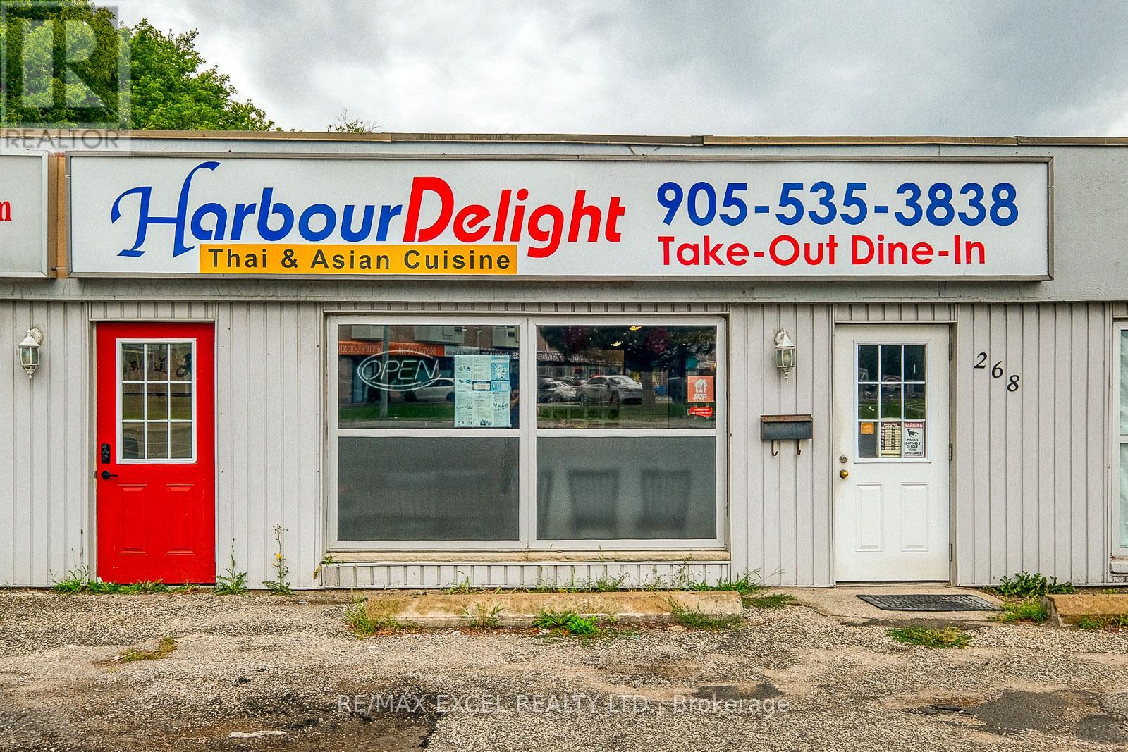 268 The Queensway South Road, Georgina (Keswick South), Ontario  L4P 2B3 - Photo 1 - N12385491