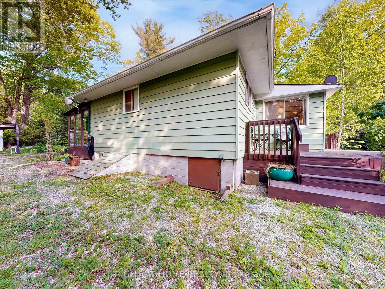 39 Rue  Jules  Leger Street, Tiny (Lafontaine), Ontario  L9M 0J2 - Photo 3 - S12385528