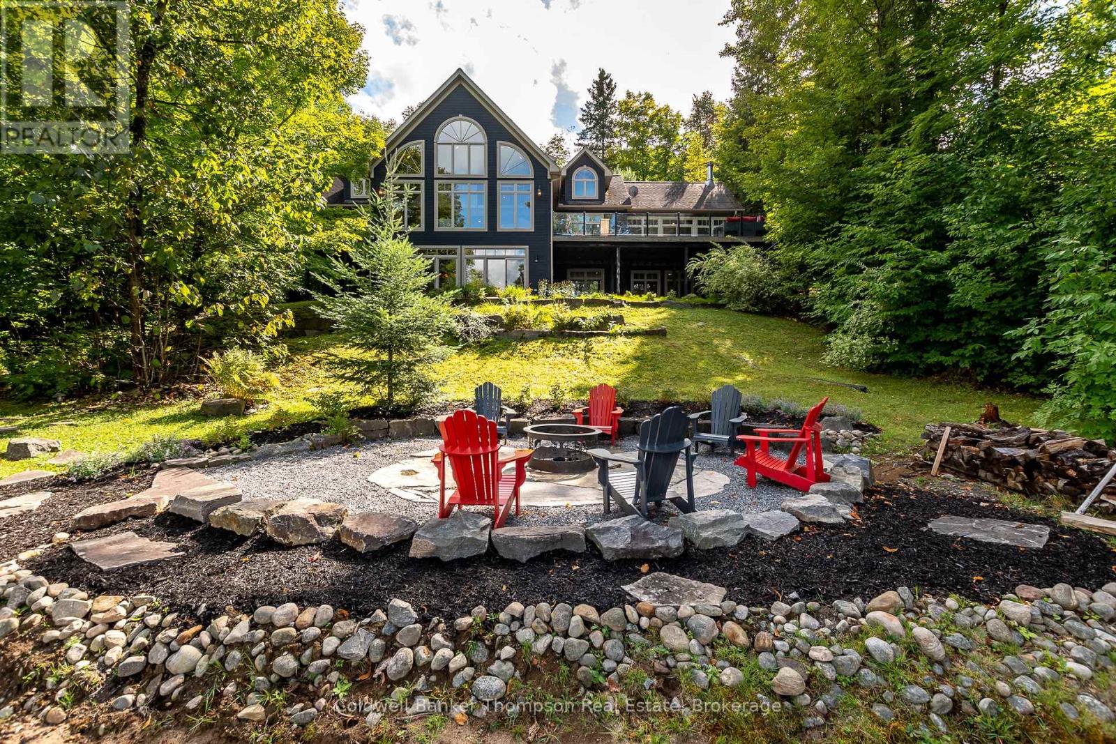 386 Swallowdale Road, Huntsville, Ontario  P1H 0A5 - Photo 1 - X12385572