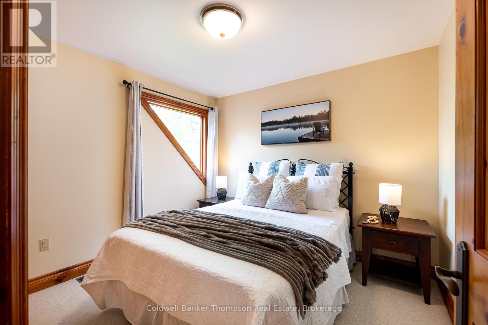 386 Swallowdale Road, Huntsville, Ontario  P1H 0A5 - Photo 24 - X12385572