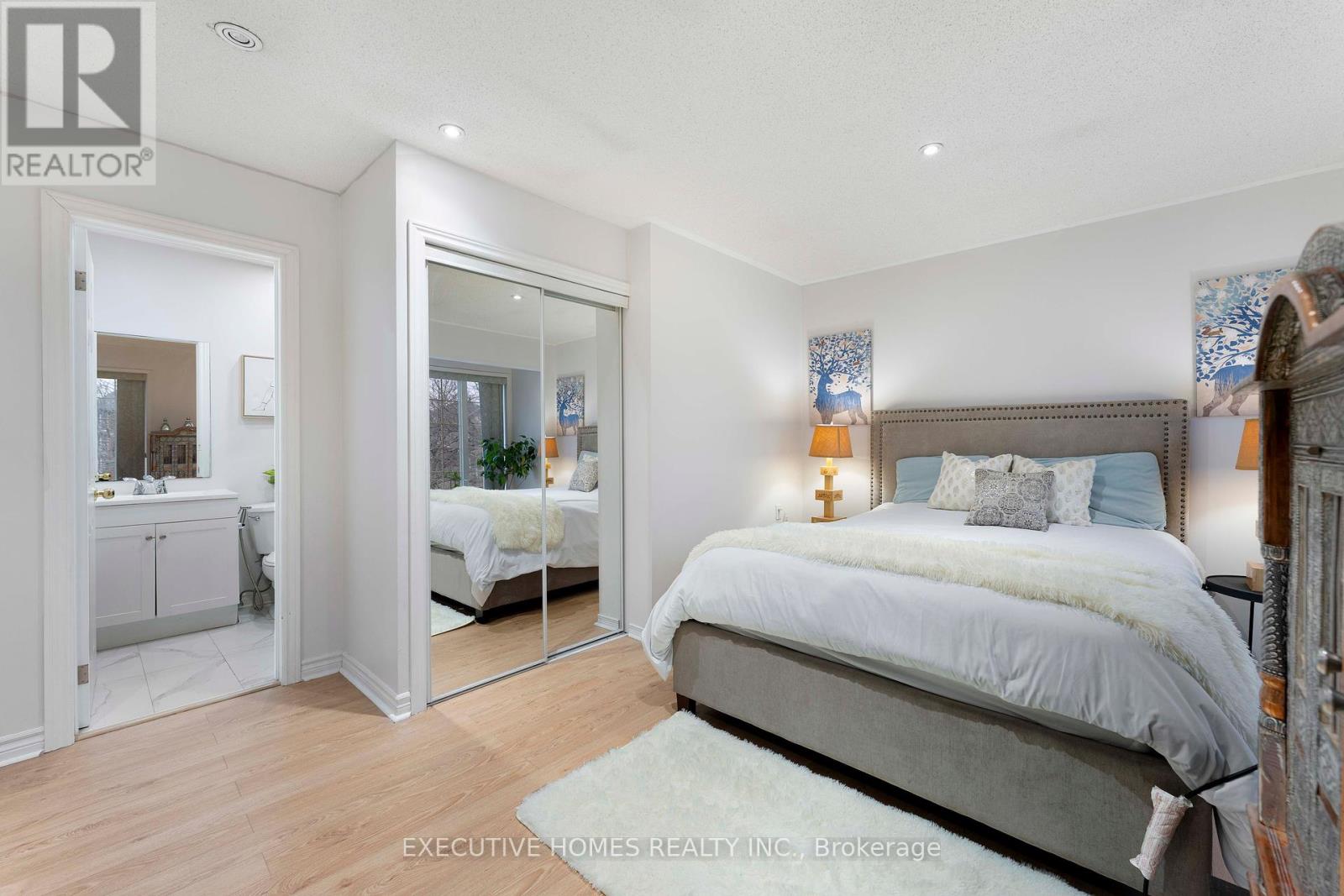 44 Pebblestone Circle, Brampton, Ontario  L6X 4N2 - Photo 24 - W12385482