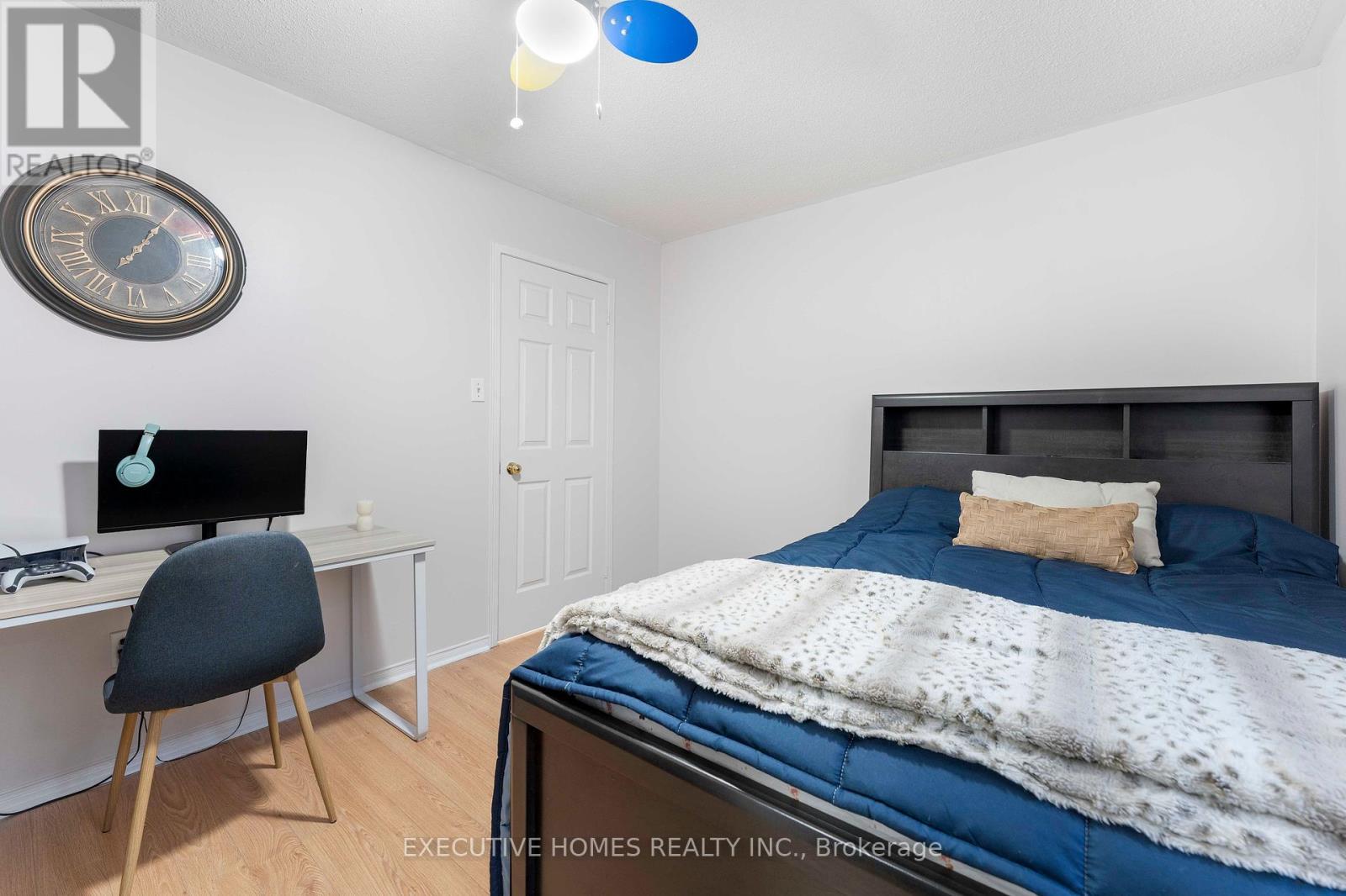 44 Pebblestone Circle, Brampton, Ontario  L6X 4N2 - Photo 41 - W12385482