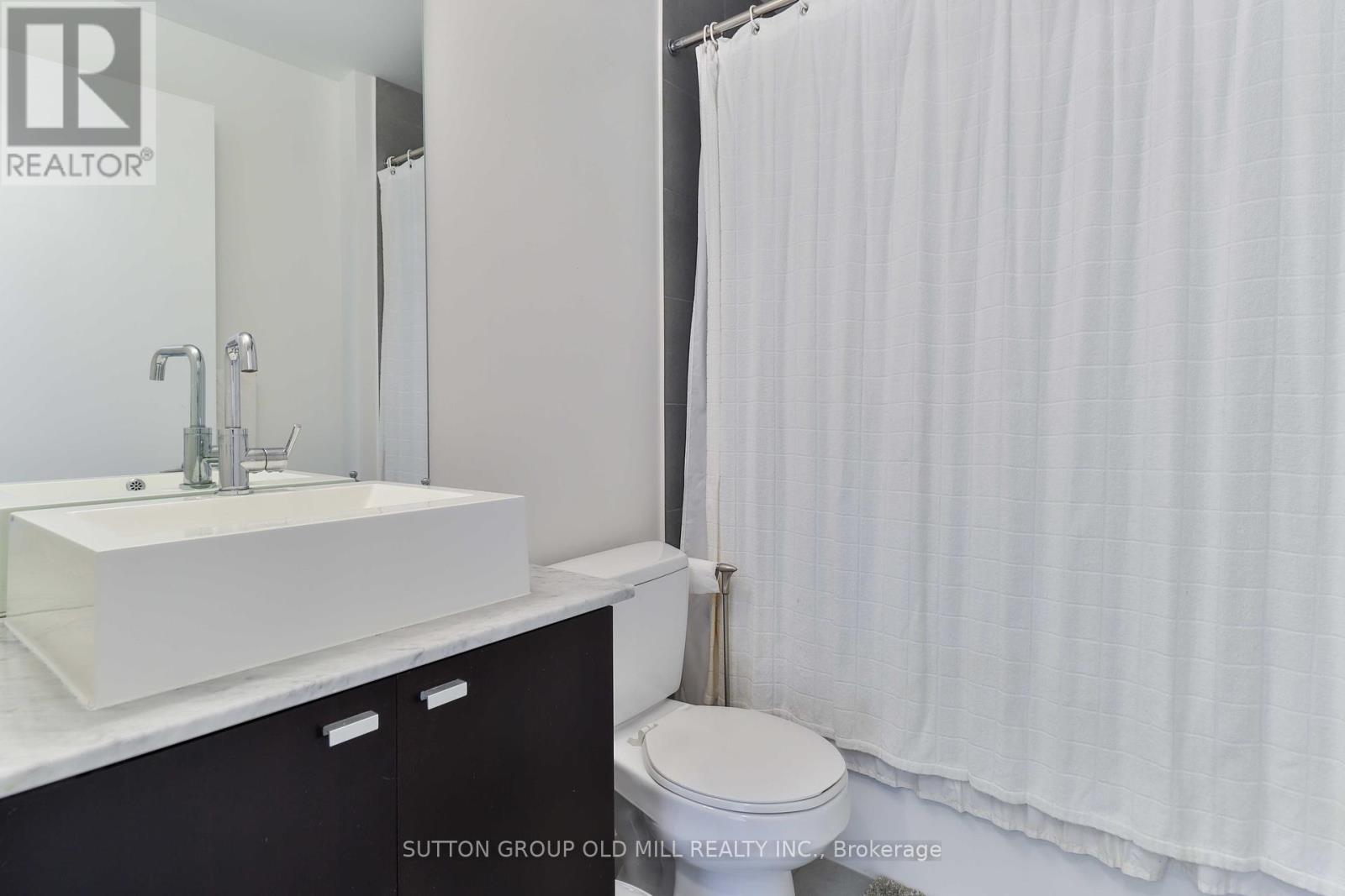 709 - 103 The Queensway, Toronto, Ontario  M6S 5B4 - Photo 17 - W12385505