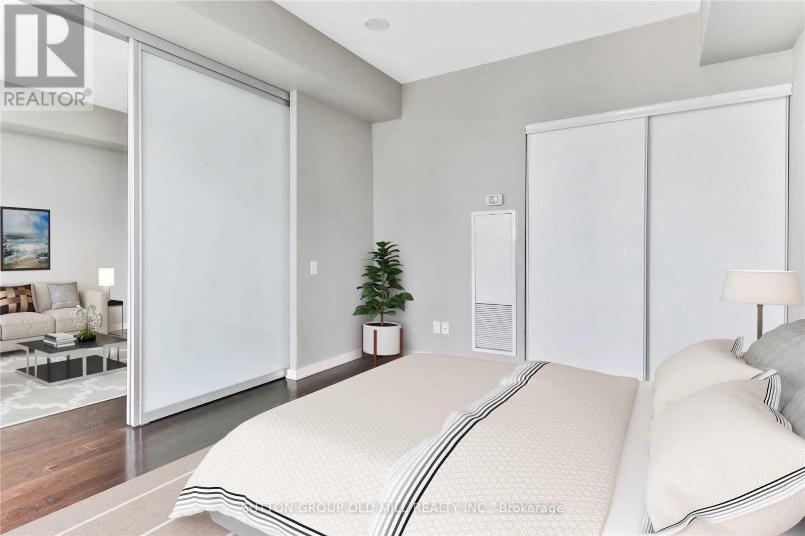 709 - 103 The Queensway, Toronto, Ontario  M6S 5B4 - Photo 21 - W12385505