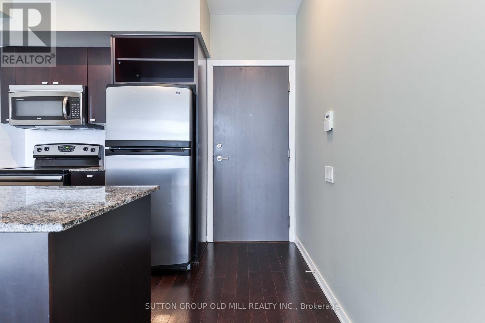 709 - 103 The Queensway, Toronto, Ontario  M6S 5B4 - Photo 7 - W12385505