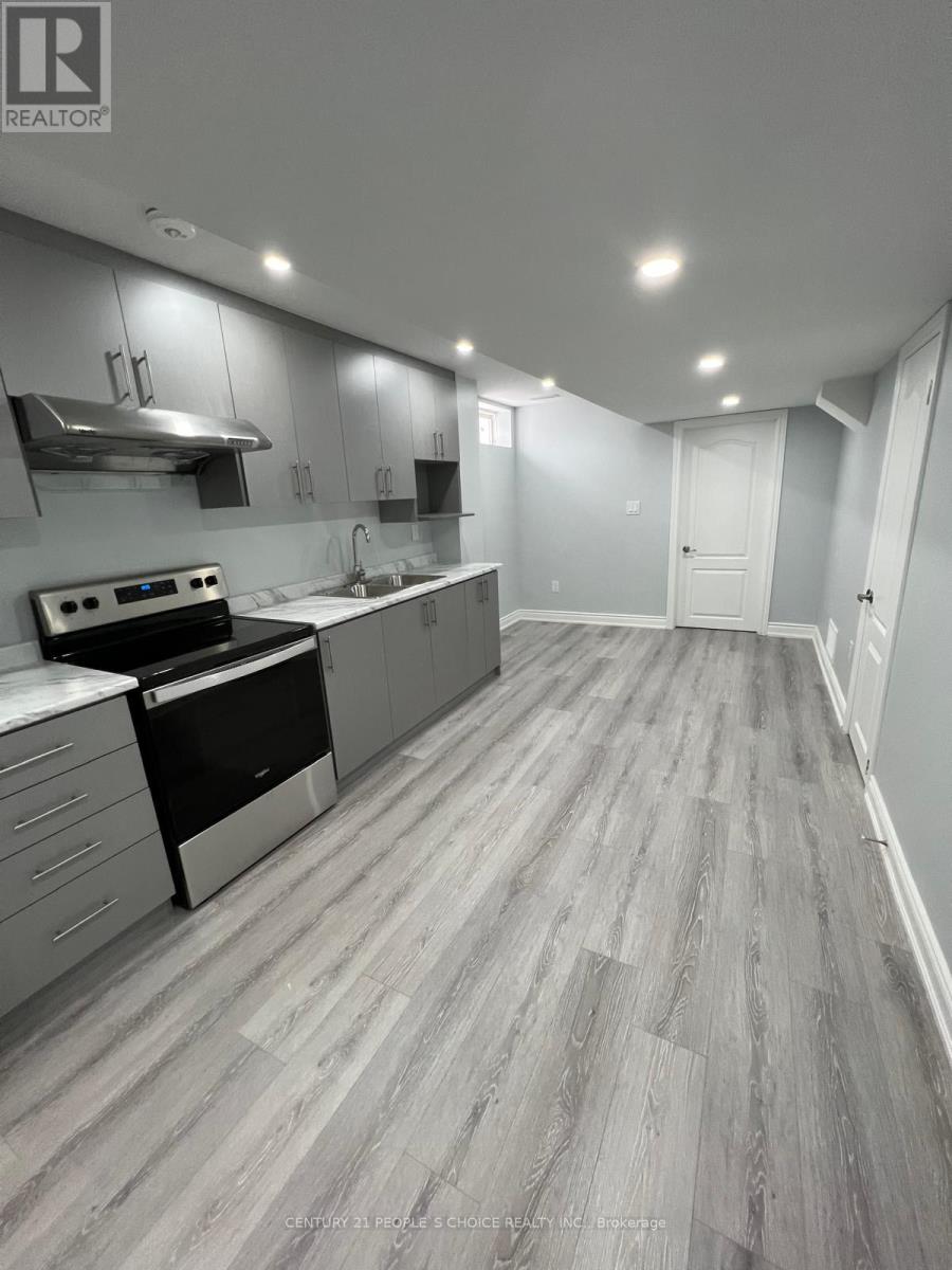 (Bsmt) 2 - 11 Daleridge Crescent, Brampton, Ontario  L6P 2X6 - Photo 3 - W12385510