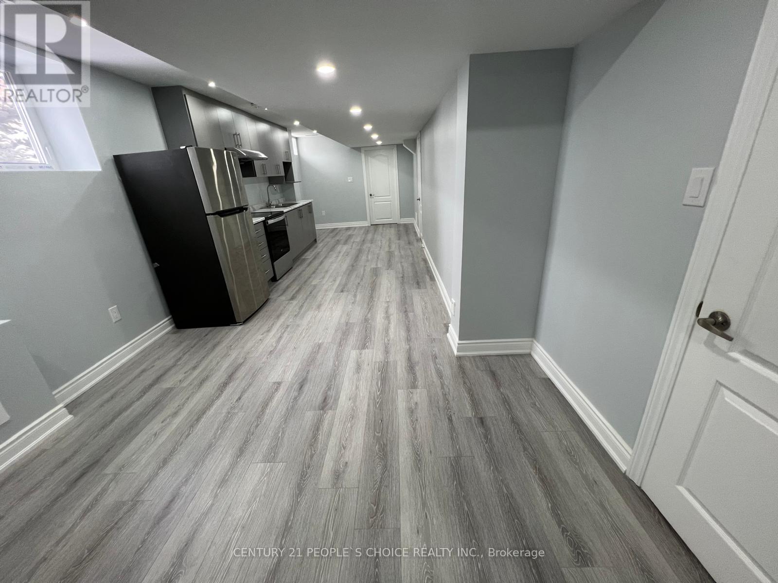 (Bsmt) 2 - 11 Daleridge Crescent, Brampton, Ontario  L6P 2X6 - Photo 5 - W12385510